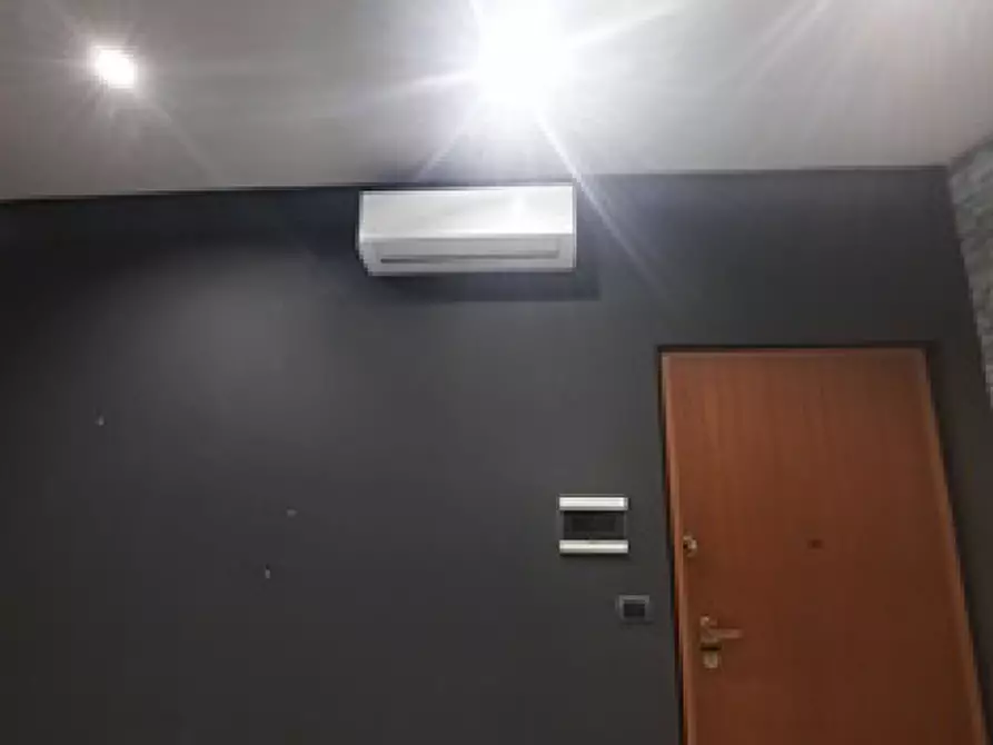 Immagine 21 di Appartamento in vendita  a Torino