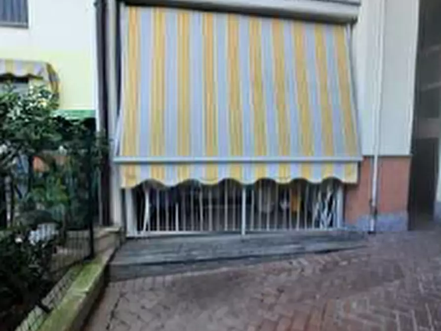 Immagine 4 di Appartamento in vendita  a Torino