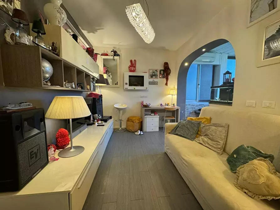 Immagine 15 di Appartamento in vendita  a Viareggio