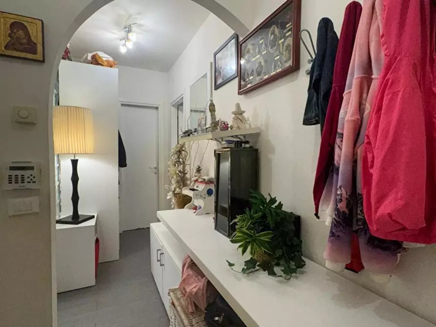 Immagine 22 di Appartamento in vendita  a Viareggio