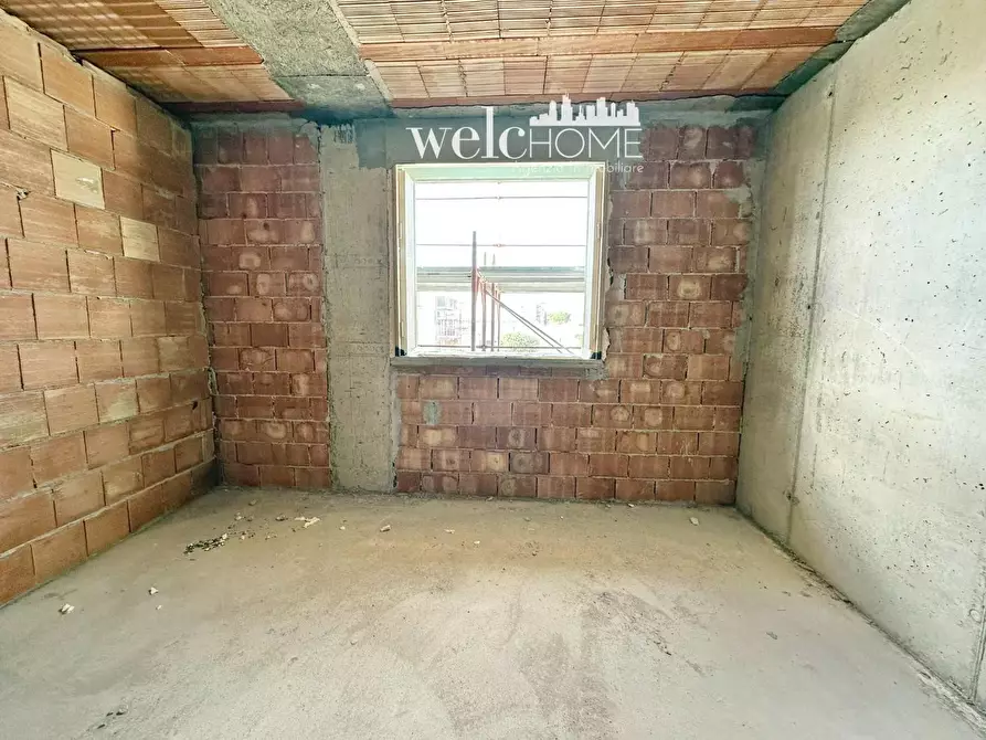 Immagine 8 di Appartamento in vendita  a Campi Bisenzio