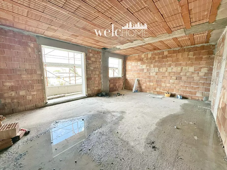 Immagine 21 di Appartamento in vendita  a Campi Bisenzio