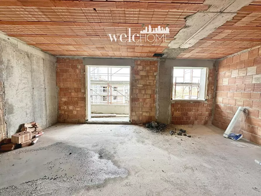 Immagine 2 di Appartamento in vendita  a Campi Bisenzio