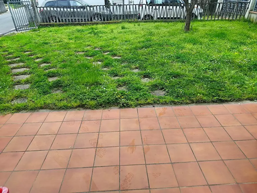 Immagine 1 di Casa semindipendente in vendita  a Castelnuovo Magra