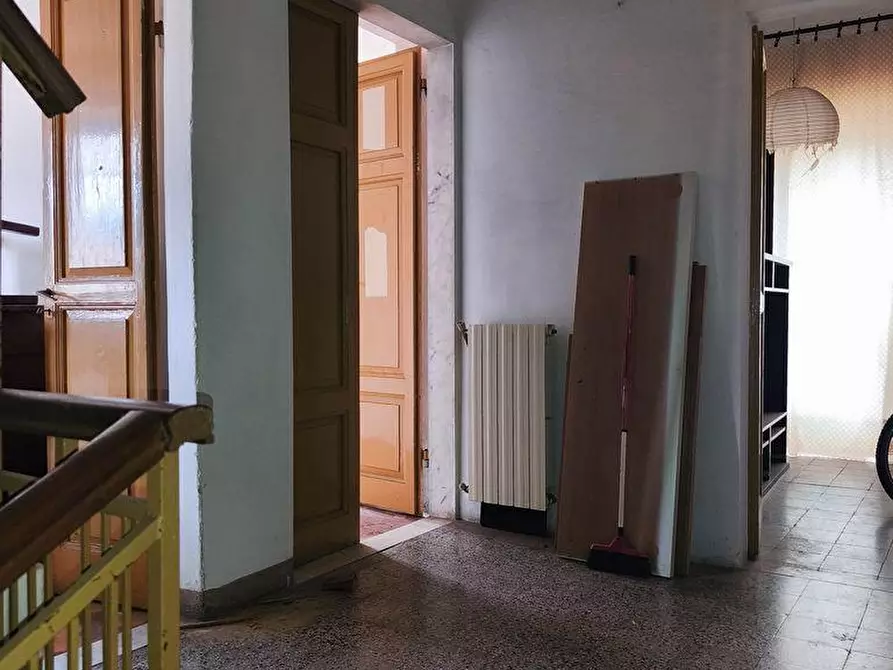 Immagine 16 di Casa semindipendente in vendita  a Castelnuovo Magra