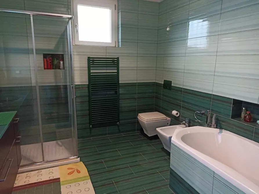 Immagine 14 di Terratetto in vendita  a Viareggio