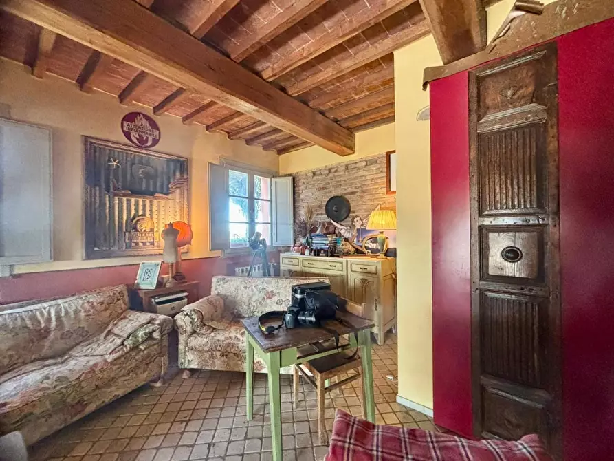 Immagine 36 di Villa in vendita  a San Miniato