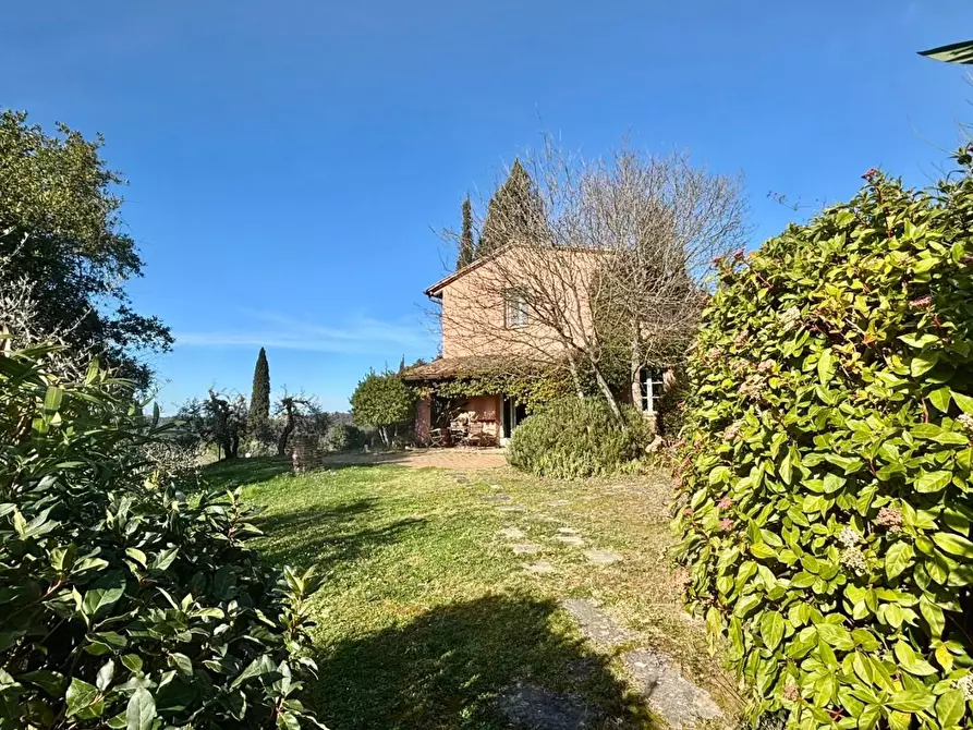 Immagine 1 di Villa in vendita  a San Miniato