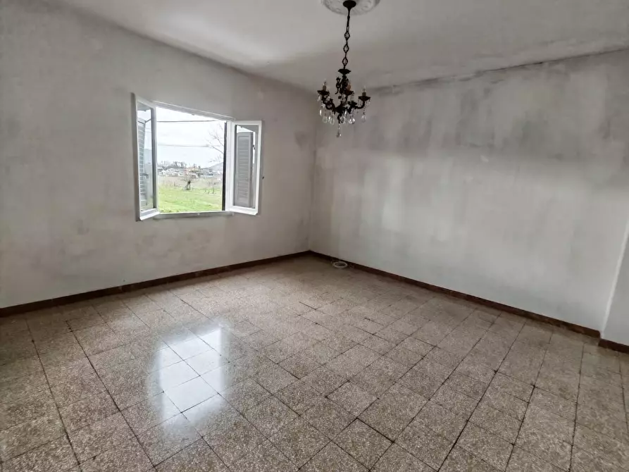 Immagine 4 di Terratetto in vendita  a Carrara