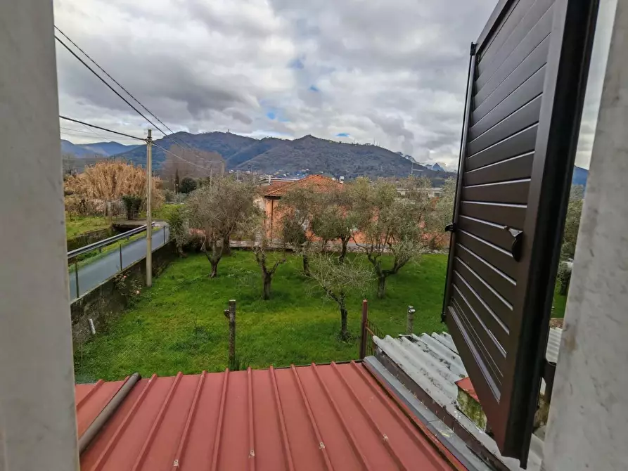 Immagine 10 di Terratetto in vendita  a Carrara