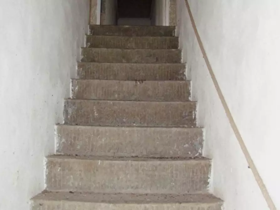Immagine 15 di Casa colonica in vendita  a Dicomano