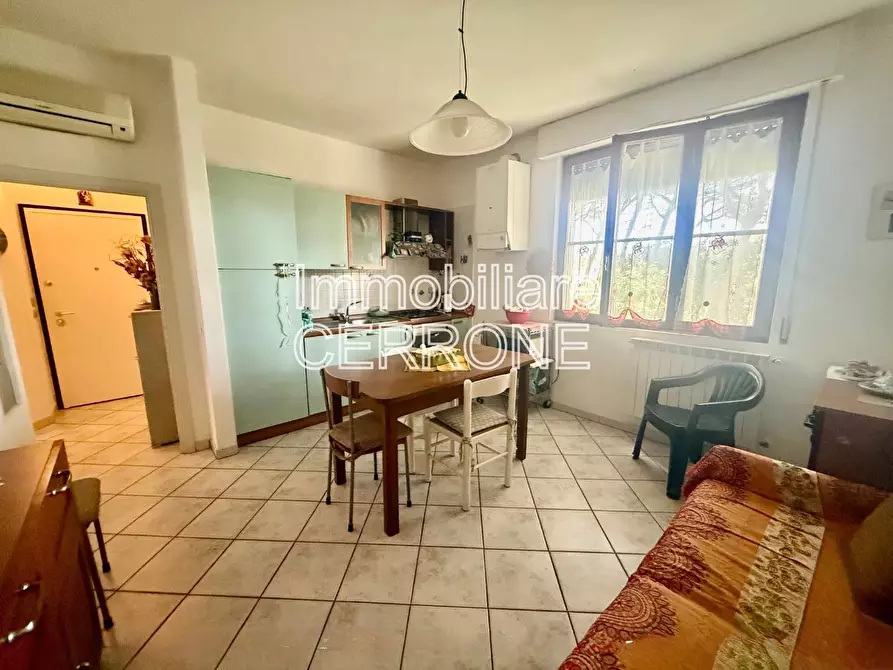 Immagine 1 di Appartamento in vendita  a Cecina