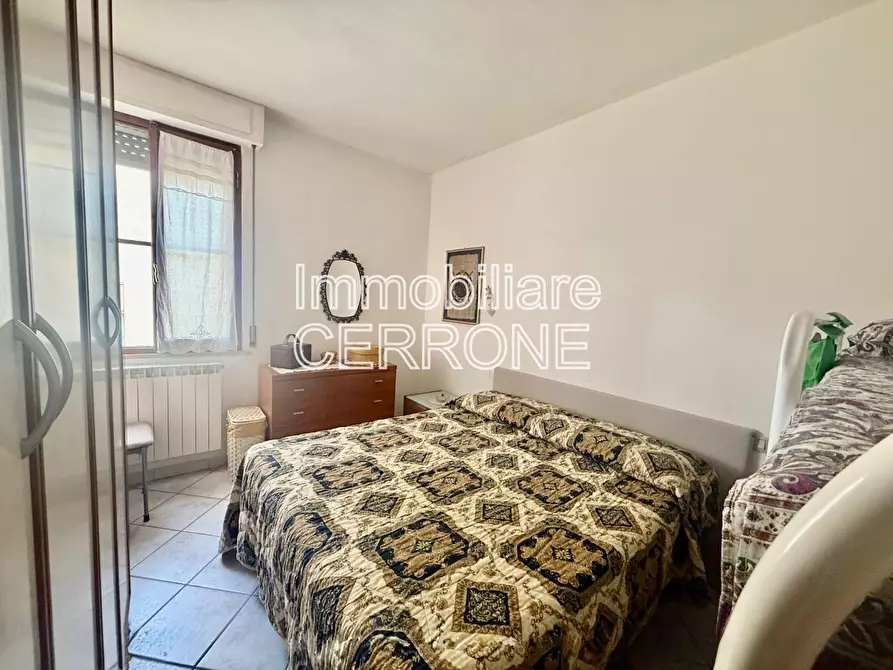 Immagine 12 di Appartamento in vendita  a Cecina