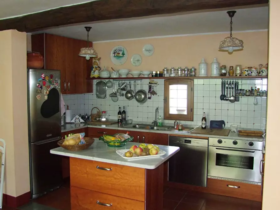 Immagine 18 di Casa colonica in vendita  a Bagno A Ripoli