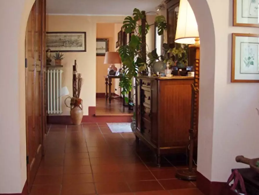 Immagine 17 di Casa colonica in vendita  a Bagno A Ripoli