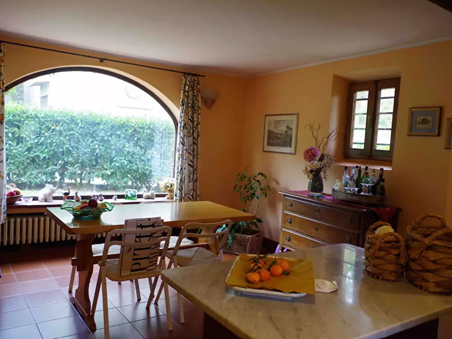 Immagine 10 di Casa colonica in vendita  a Bagno A Ripoli