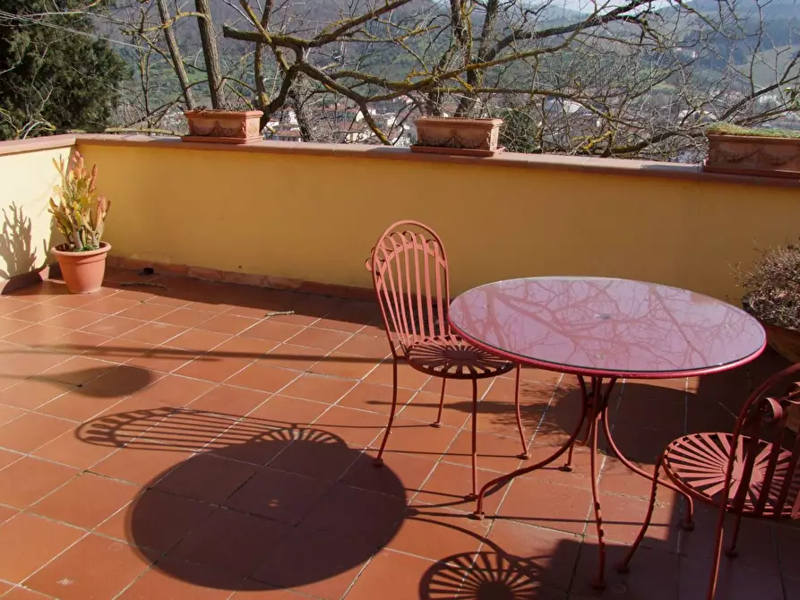 Immagine 9 di Casa colonica in vendita  a Bagno A Ripoli