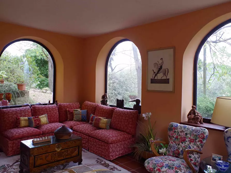 Immagine 13 di Casa colonica in vendita  a Bagno A Ripoli