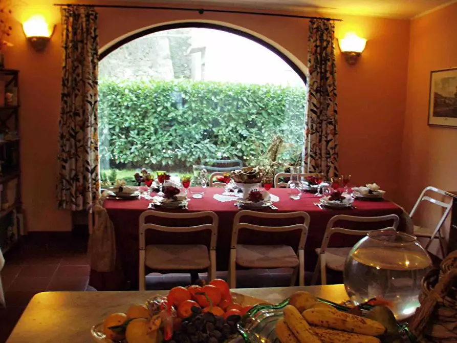 Immagine 11 di Casa colonica in vendita  a Bagno A Ripoli