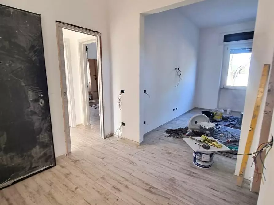 Immagine 7 di Appartamento in vendita  a Viareggio