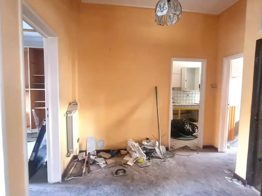 Immagine 4 di Appartamento in vendita  a Viareggio