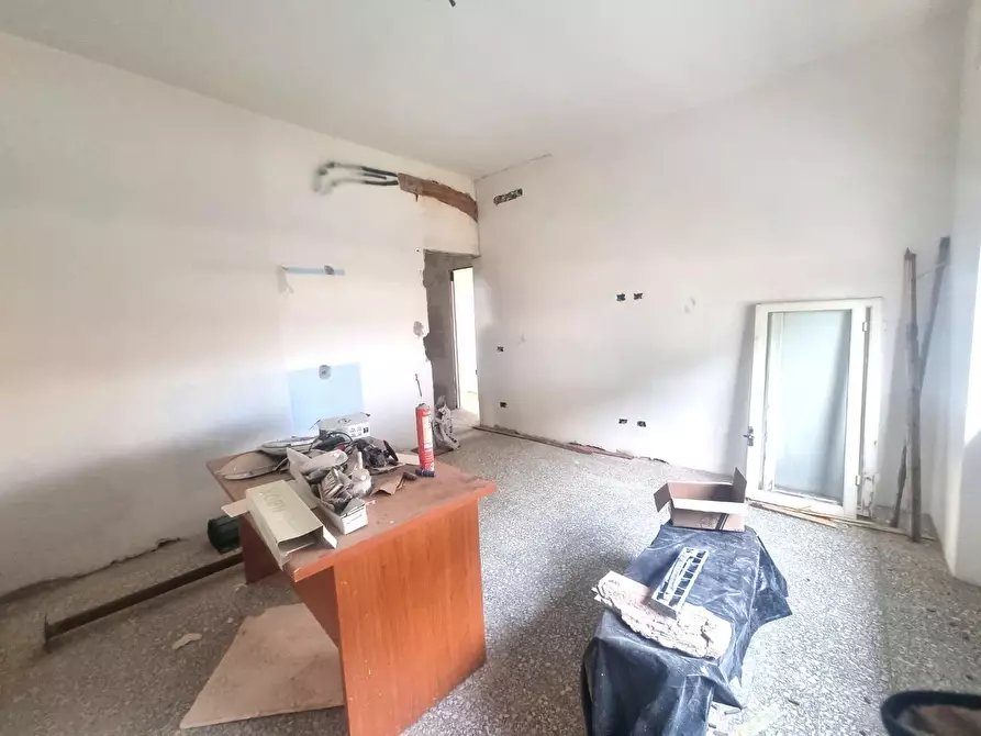 Immagine 16 di Appartamento in vendita  a Viareggio