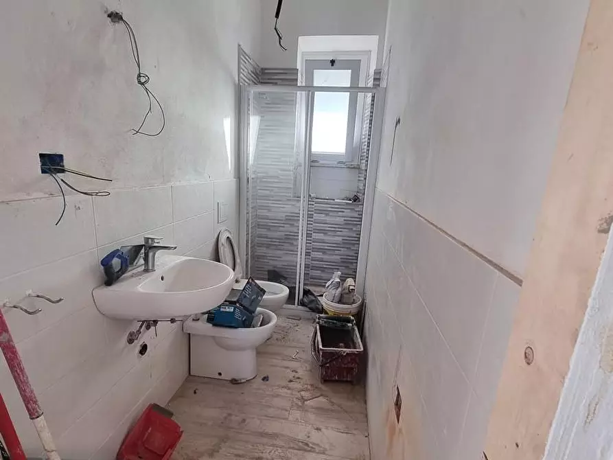 Immagine 26 di Appartamento in vendita  a Viareggio