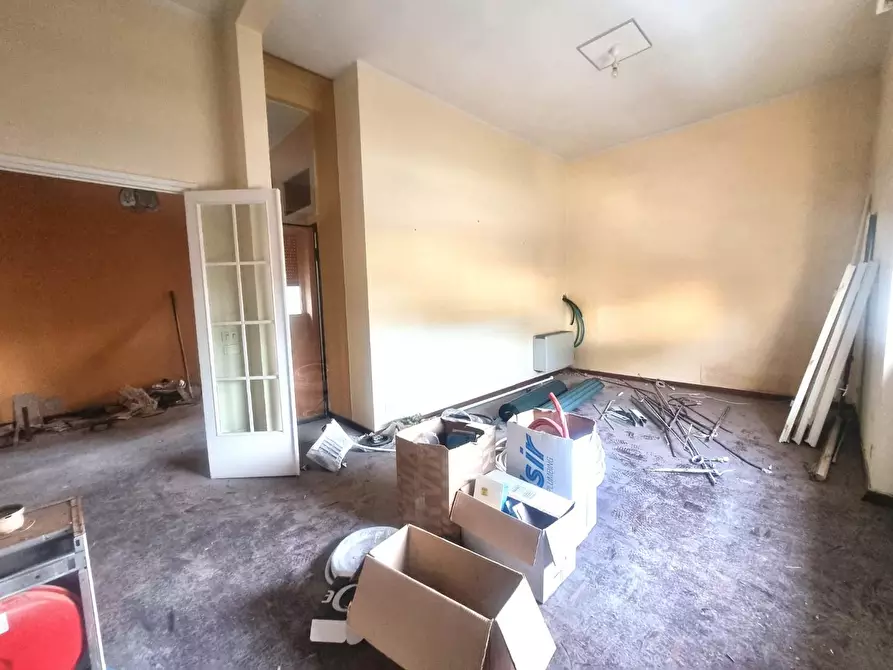 Immagine 8 di Appartamento in vendita  a Viareggio