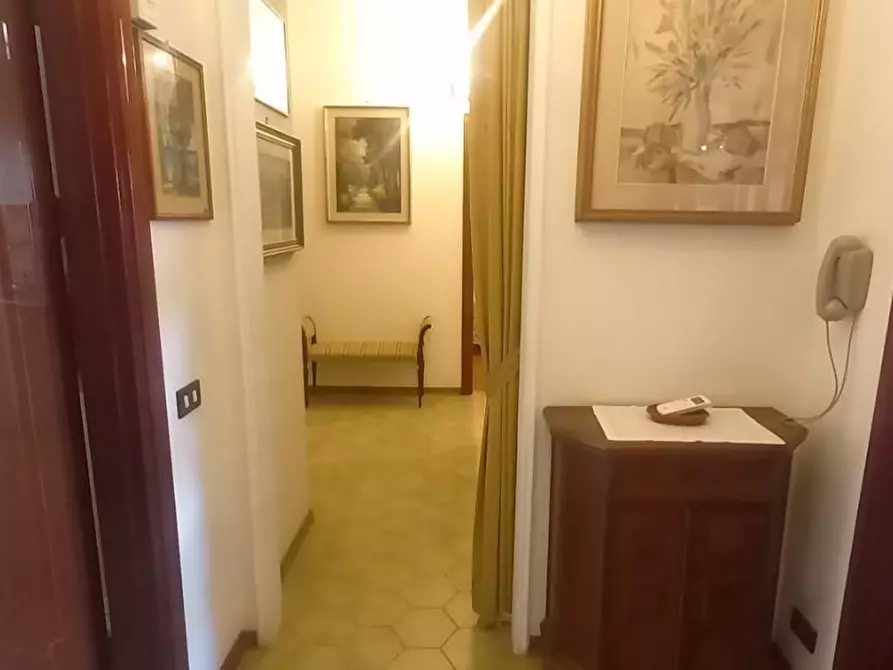 Immagine 12 di Appartamento in affitto  a Camaiore