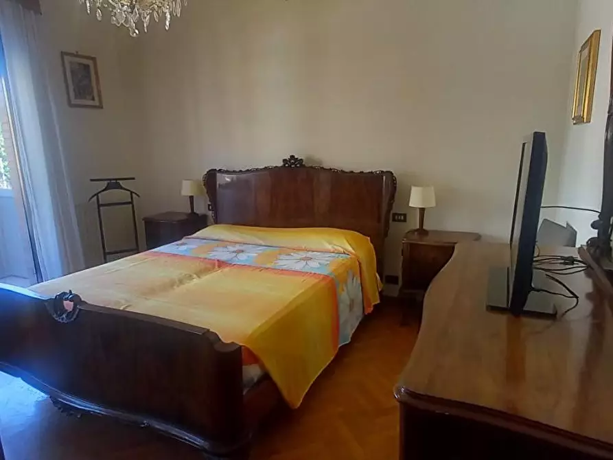 Immagine 15 di Appartamento in affitto  a Camaiore