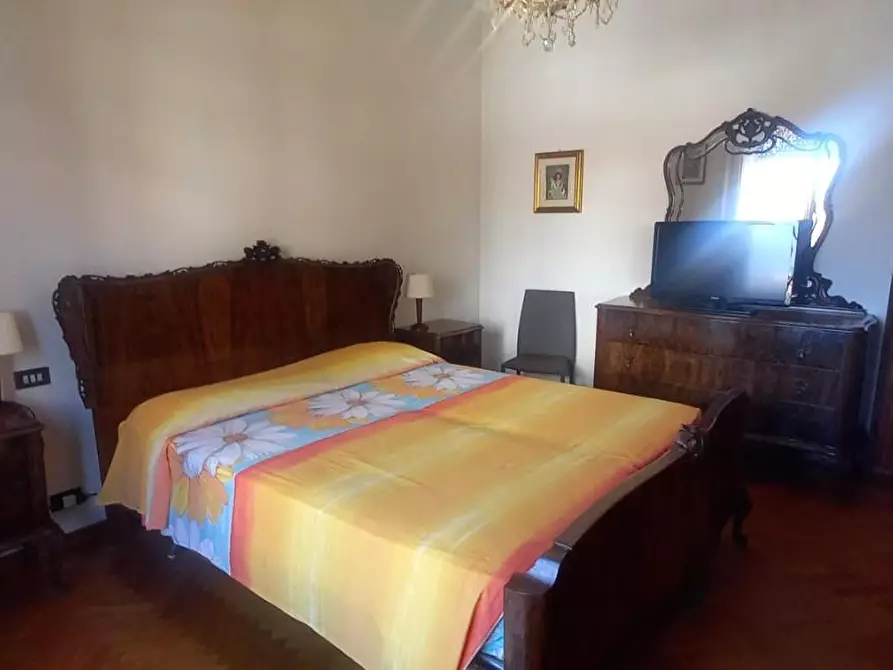 Immagine 16 di Appartamento in affitto  a Camaiore