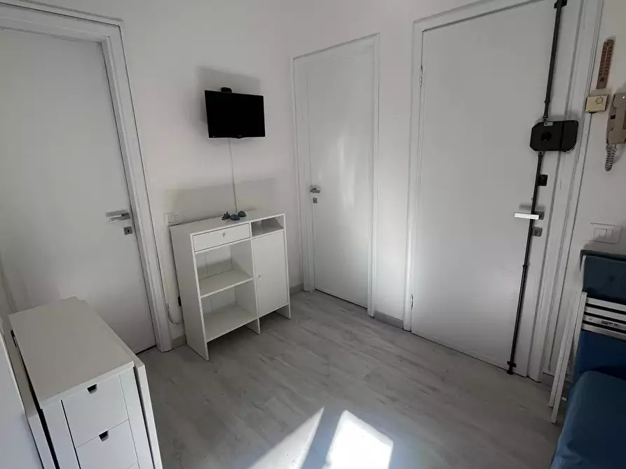 Immagine 18 di Appartamento in affitto  a Camaiore