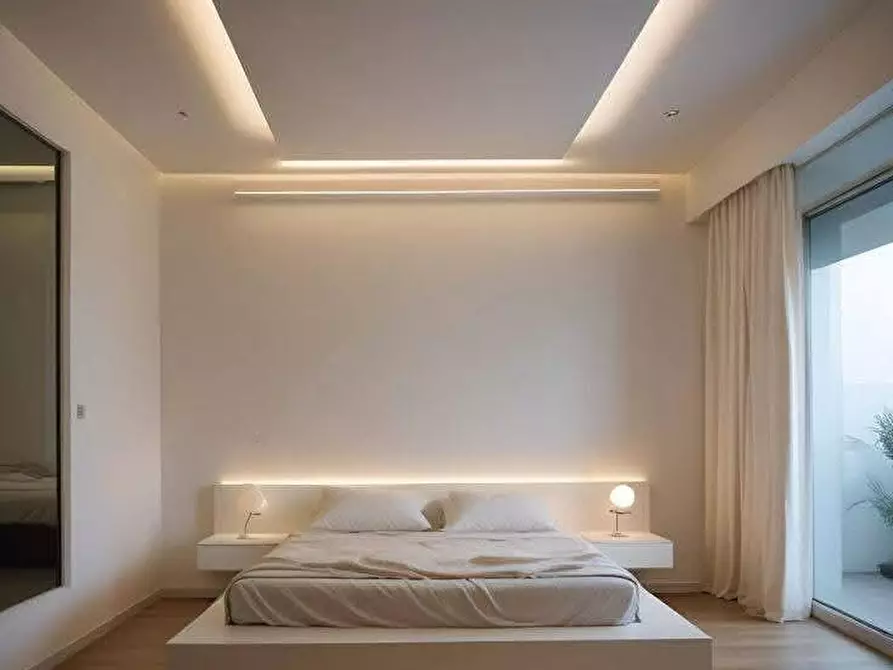 Immagine 2 di Appartamento in vendita  a Lucca