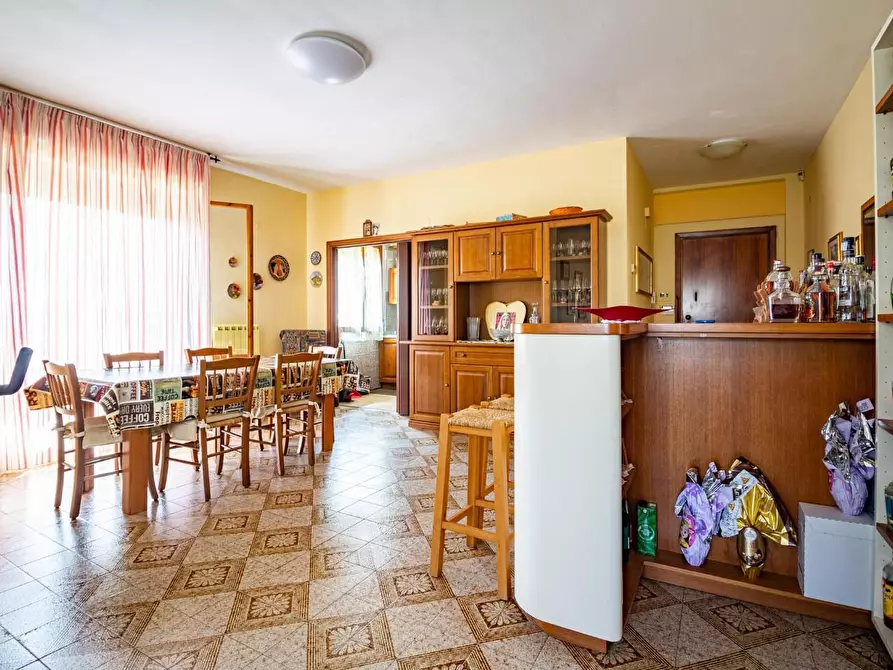 Immagine 3 di Appartamento in vendita  a San Giuliano Terme