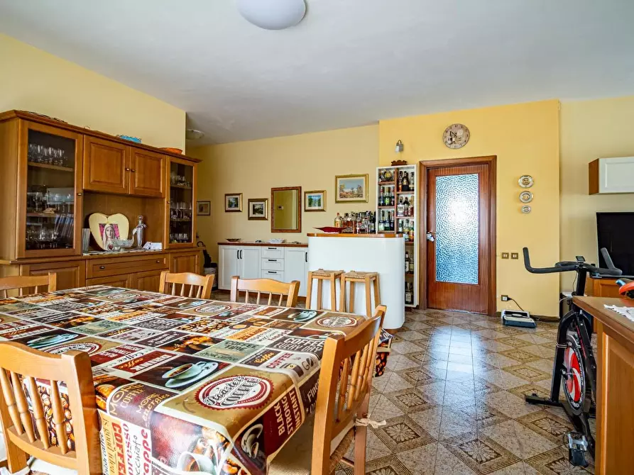 Immagine 5 di Appartamento in vendita  a San Giuliano Terme