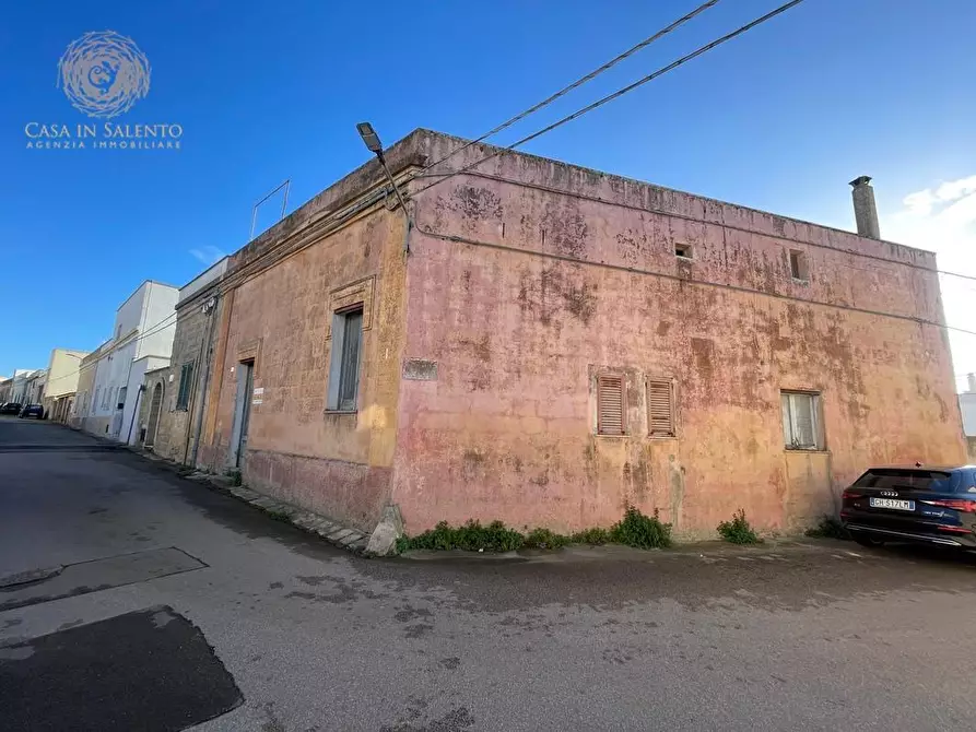 Immagine 1 di Terratetto in vendita  a Alessano