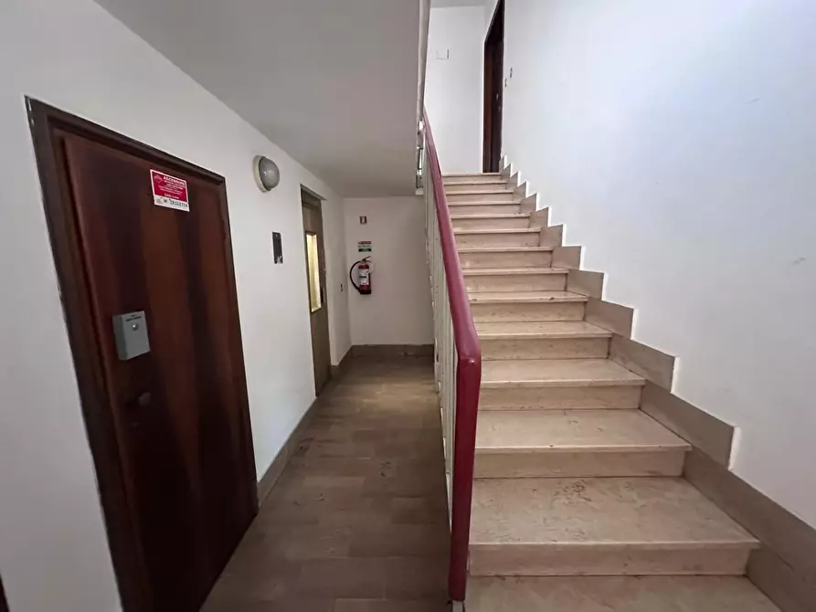 Immagine 32 di Appartamento in vendita  a Pisa