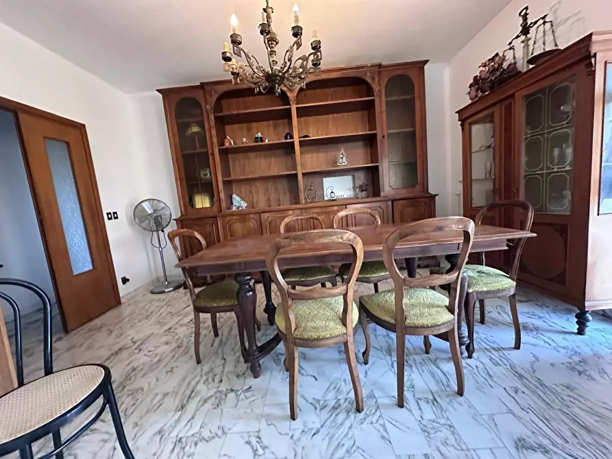 Immagine 30 di Appartamento in vendita  a Pisa