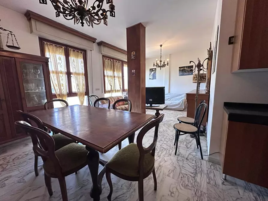 Immagine 38 di Appartamento in vendita  a Pisa