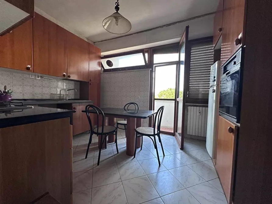 Immagine 21 di Appartamento in vendita  a Pisa