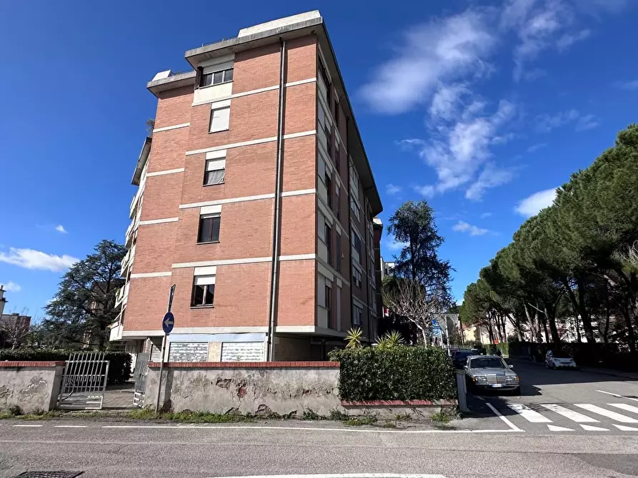 Immagine 4 di Appartamento in vendita  a Pisa