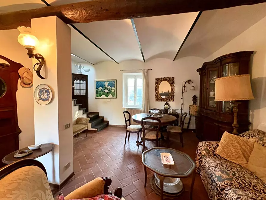 Immagine 16 di Casa colonica in vendita  a Crespina Lorenzana