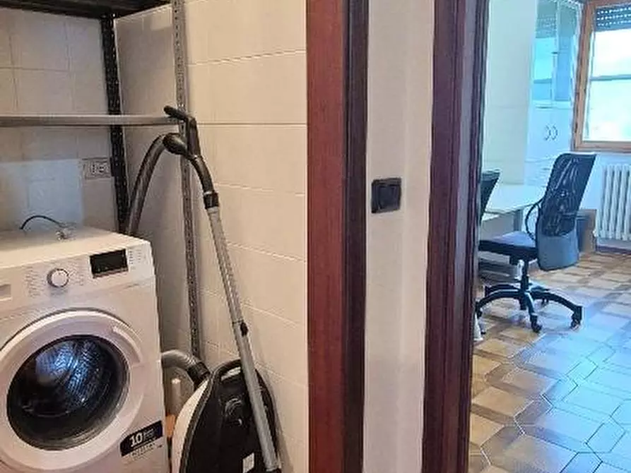 Immagine 12 di Appartamento in vendita  a Cascina