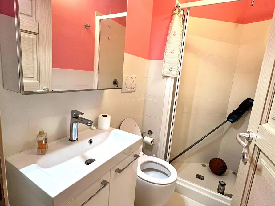 Immagine 16 di Appartamento in vendita  a Montelupo Fiorentino