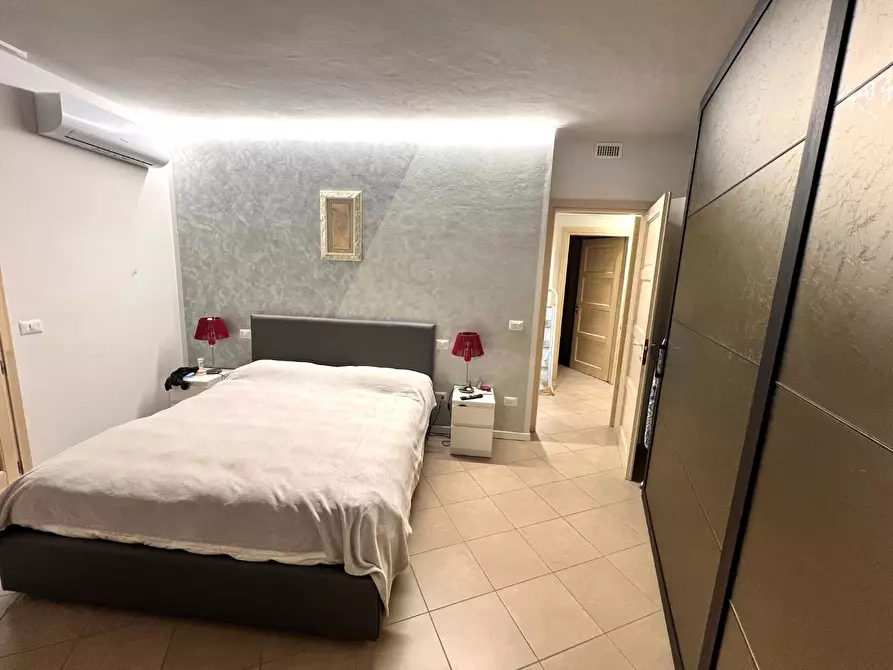 Immagine 11 di Appartamento in vendita  a Montelupo Fiorentino