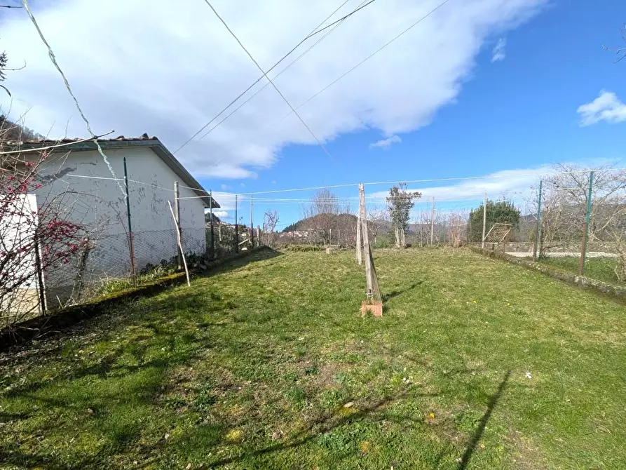 Immagine 6 di Appartamento in vendita  a Camporgiano