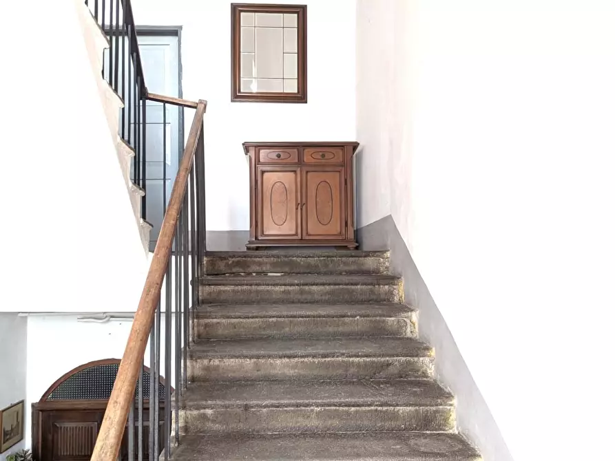 Immagine 9 di Appartamento in vendita  a Camporgiano