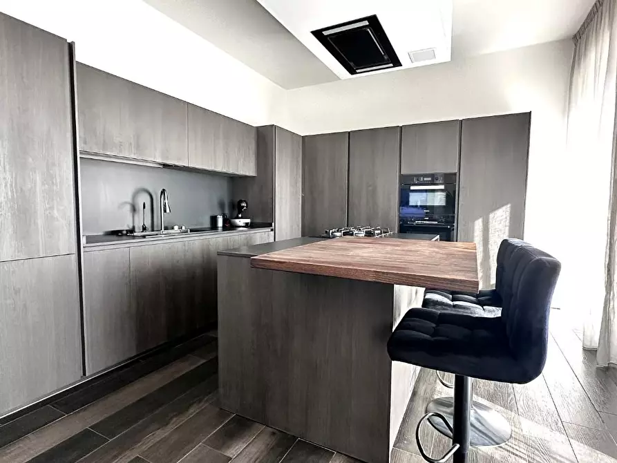 Immagine 10 di Mansarda in vendita  a Pontedera