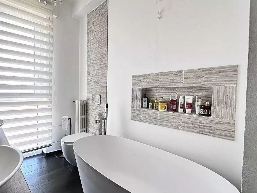 Immagine 20 di Mansarda in vendita  a Pontedera