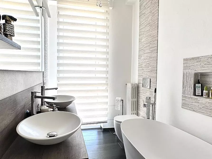 Immagine 19 di Mansarda in vendita  a Pontedera